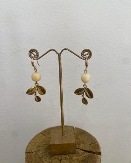 Pendientes de hueso