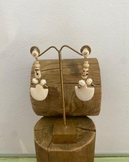Pendientes de hueso