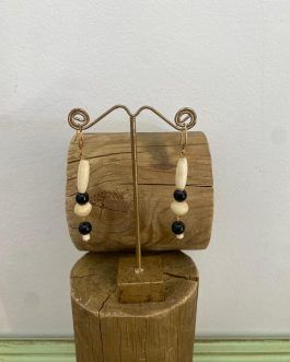 Pendientes de hueso