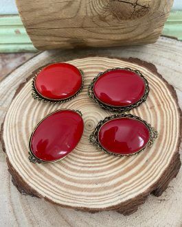 Broche de piedra natural