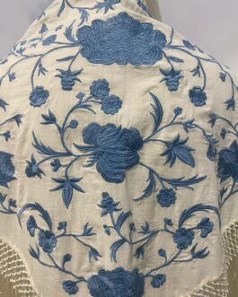 Mantón modelo Menorca