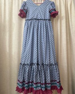 Vestido capa azul lunar negro