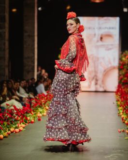 Vestido flamenca gris