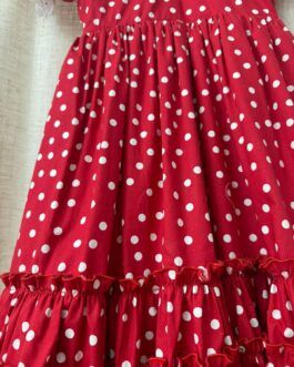 Vestido rojo lunar blanco