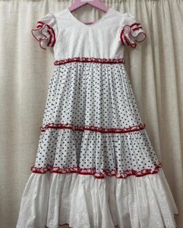Vestido blanco lunar negro